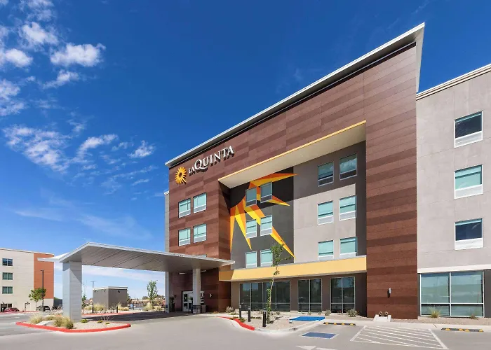 La Quinta Inn & Suites By Wyndham El Paso East Loop-375